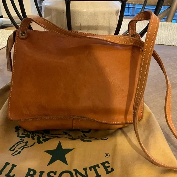 IL Bisonte Leather Bag in natural